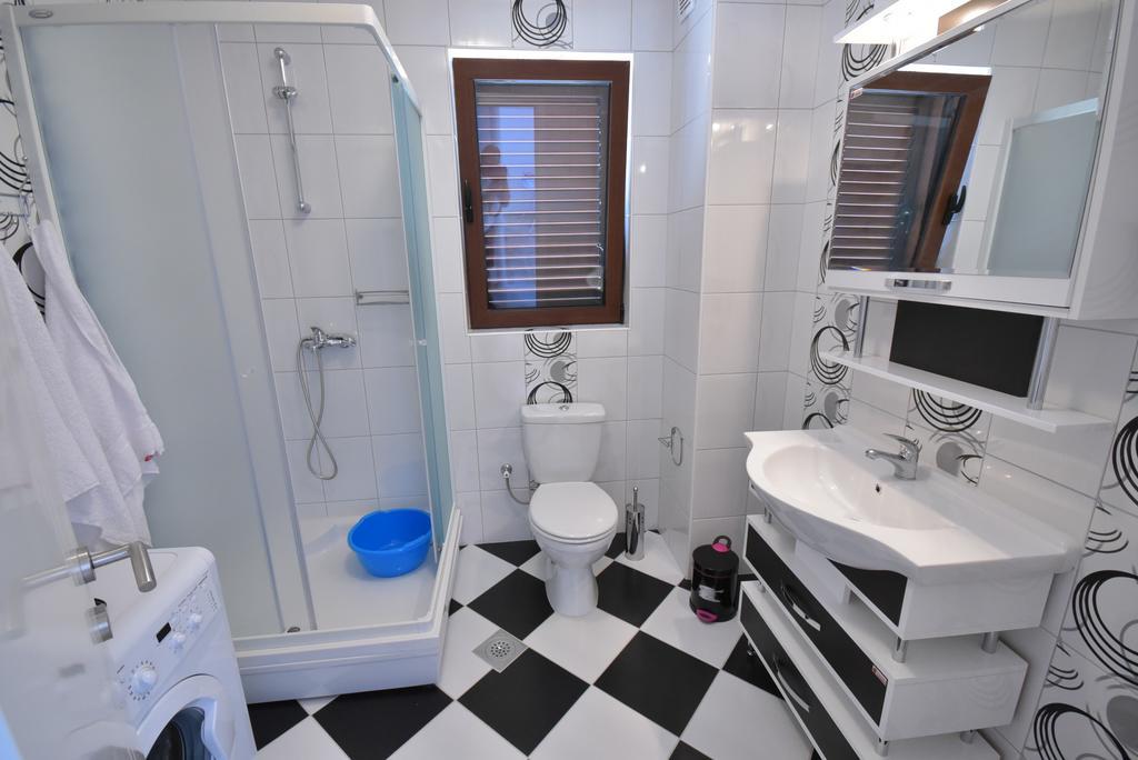Apartmani Centar Igalo Herceg Novi Esterno foto