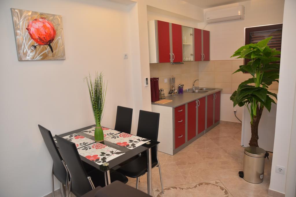 Apartmani Centar Igalo Herceg Novi Esterno foto
